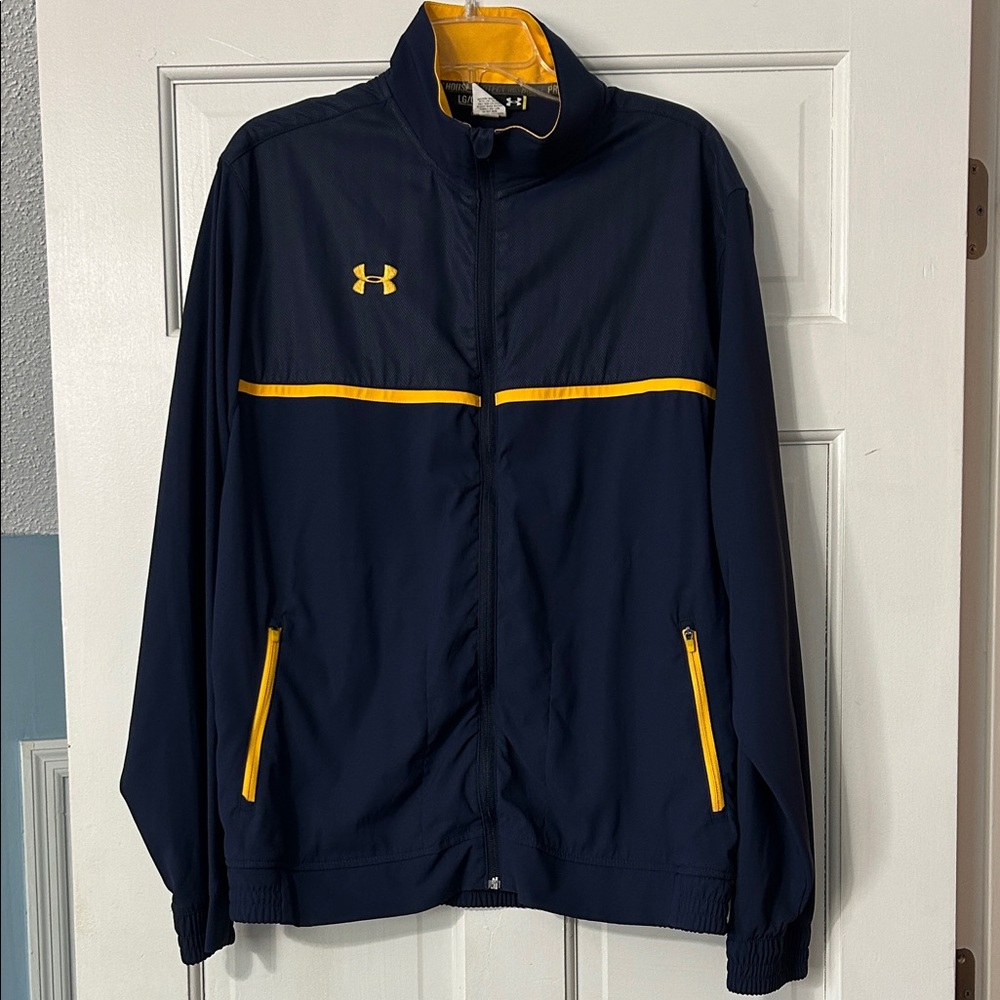 Under Armour Men's Windbreaker in Navy and Yellow